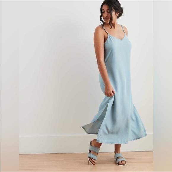 COPY - NWT Aerie Chambray Strappy Dress, Large - Picture 1 of 6